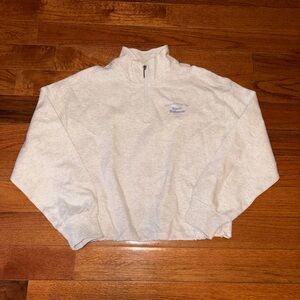 New Balance Women's Light Gray quarter zip